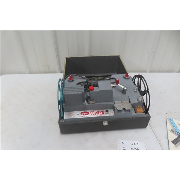 Elgeet Edivery 8mm Movie Editor and Film Previewer w/ Case