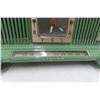 Image 4 : Vintage Viking Bakelite Radio, Green