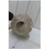 Image 7 : 3 MCM Spaghetti Lamp Shades, 8"