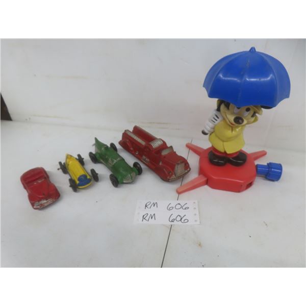 (2) Arcor Toys, (2) Viceroy, Mickey Mouse Sprinkler
