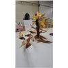Image 1 : Carved Wooden Floral Sculpture with Sunflowers and Bird Figurine, Decorative Folk Art Set