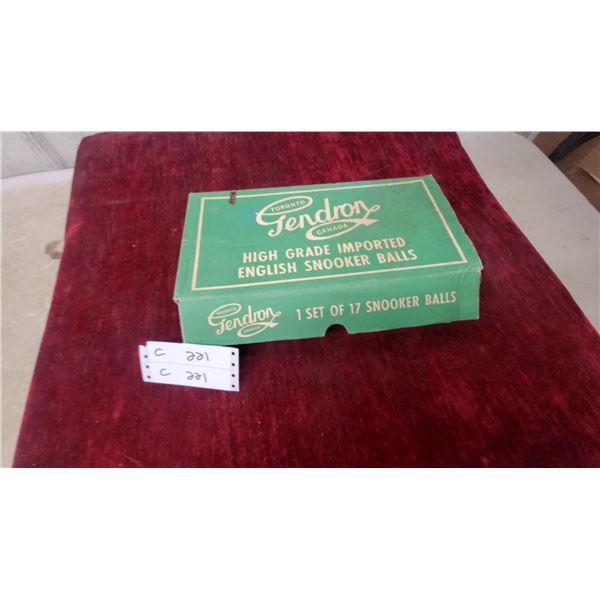 Gendron Toronto Canada High Grade Imported English Snooker Balls - Set of 17