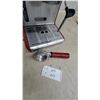 Image 4 : Breville Espresso Machine with Portafilter, Red/Stainless Steel, Hot Water & Steam Functions