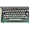 Image 4 : Royal Quiet De Luxe Portable Typewriter with Original Carrying Case and Manual