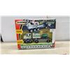 Image 2 : Matchbox Magna Wheels Mobile Medic, Hot Wheels 2x Turbo Power Launcher, United Rentals Collector