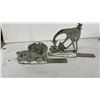Image 8 : Pewter Bookend Sets: Teddy Bears Reading ABC Books & Leaf Design Candle Holder and More