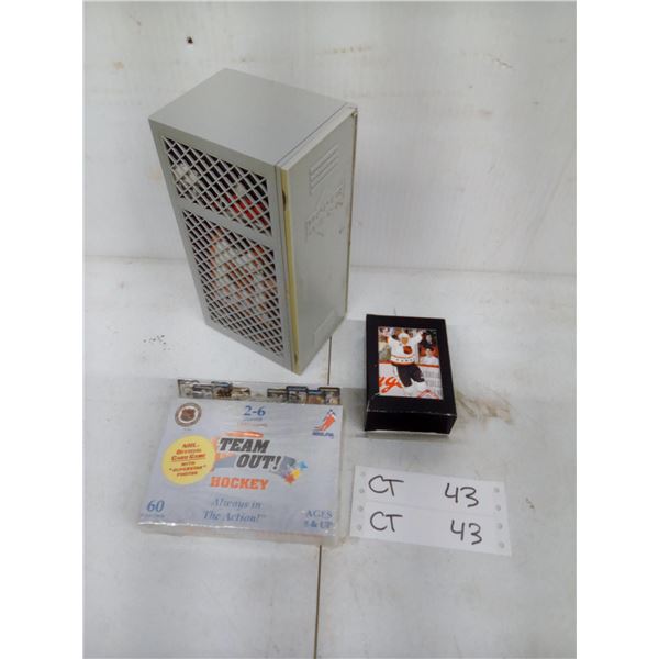 Upper Deck Hockey Card Locker with Cards & Team Out! NHL Card Game (2-6 Players, 60 Cards)