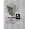 Image 1 : Upper Deck Hockey Card Locker with Cards & Team Out! NHL Card Game (2-6 Players, 60 Cards)