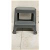 Image 4 : Grey Plastic 2-step Stool with Non-Slip Treads and Reinforced Base