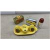 Image 5 : Vintage Salt and Pepper Shaker Collection, Assorted Novelty Designs, Ceramic, Plastic and Metal, 17