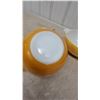 Image 6 : Pyrex Butterfly Gold Cinderella Mixing Bowl Set, 4-Piece Nesting Bowls