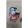 Image 2 : Hot Wheels Star Wars Die-Cast Vehicles Collection - BB-8, X-Wing Fighter, Millennium Falcon & More