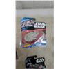 Image 4 : Hot Wheels Star Wars Die-Cast Vehicles Collection - BB-8, X-Wing Fighter, Millennium Falcon & More