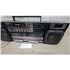 Image 3 : Sony Dual Cassette Boombox with AM/FM Radio and Detachable Speakers