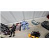 Image 7 : Assorted Action Figures & Toys Incl Star Wars, Transformers, Dinosaurs, Tanks & Vehicles Lot
