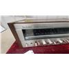 Image 2 : Technics SA-301 FM/AM Stereo Receiver