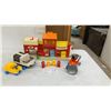 Image 1 : Fisher-Price Play Family Village with Space Figures, Vehicles & Accessories