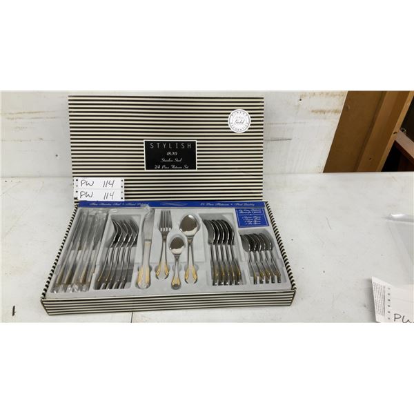 Stylish 18/10 Stainless Steel 24-Piece Flatware Set with 24 Karat Gold Decoration