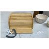 Image 4 : Kuhn Rikon Clear Cookie Press with Decorating Tips, Wooden Bread Bin, Two Ceramic Mixing Bowls