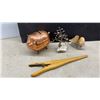 Image 2 : Copper Piggy Bank, Snoopy Pumpkins, Flamingo Lights, Boom Radio, Fossil Ornaments, Coasters and