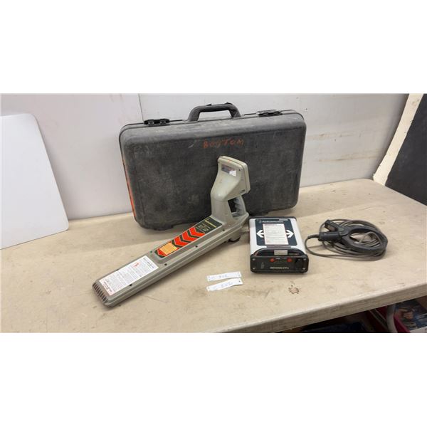 Radiodetection RD400 Cable & Pipe Locator Kit with RD400LCTx Transmitter and Clamp in Case