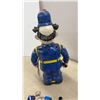 Image 3 : Vintage Toy Lot: Police Clown Figure, Star Wars Yoda Figure, Hula Doll, Mailbox Bank, Porky Pig Mug