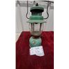 Image 2 : Coleman Single-Mantle Gas Lantern, Green, with Wire Bail Handle Modle 242b