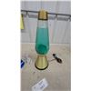 Image 2 : Pair of Lava Lamps - Blue/Grey and Gold/Green/Teal