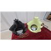 Image 4 : Pair of Ceramic Sailing Ship Tv Lamps with Gold Trim Accents, One Black and One Pale Green Vintage