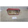 Image 1 : Philips Vintage Clock Radio, Red Bakelight Case, Am Dial, Analog Clock Face, Electric Cord