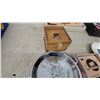 Image 4 : Glo-Hill Bar Set, Measure-Maid Cocktail Set, Sauza Tequila Tray, Ashtrays, Pink Elephants Guides
