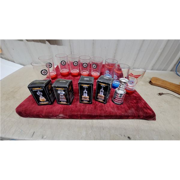 Budweiser NHL Glasses with Winnipeg Jets & Blue Jays Logos, Mini Stanley Cup & Trophy Replicas