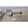 Image 5 : Triner Postal Scale with Weight Chart, Metal Platform, Vintage Counter-Top Model No. Aa4