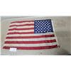 Image 1 : Annin Nyl-Glo 50-Star American Flag 22 x 36" & Centinal Flag, Nylon with Grommets 36 x 72"