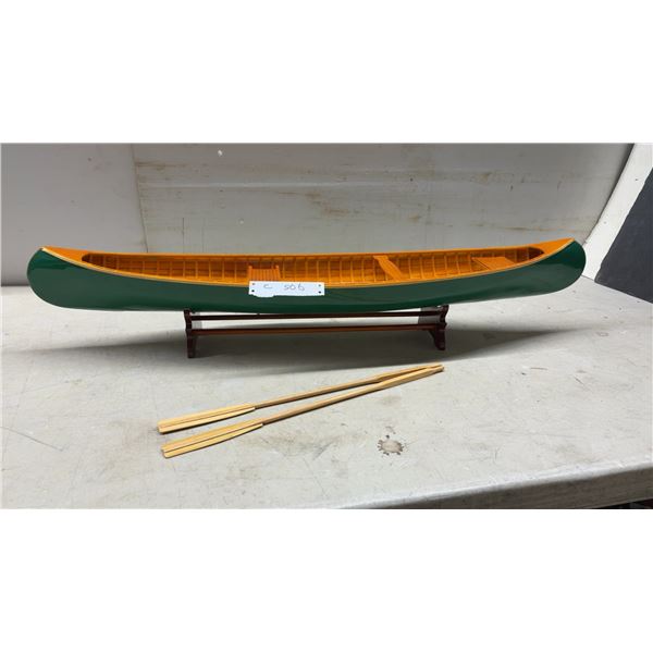 Peterborough Wooden Canoe Model with Display Stand and Two Paddles, Green Hull, Natural Interior