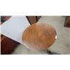 Image 3 : Antique Round Oak Pedestal Dining Table 28 x 44" Diameter