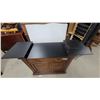 Image 3 : Bernhardt Dinning Server Rolling 35 x 40 x 19" and Extened Size 35 x 60 x 19"
