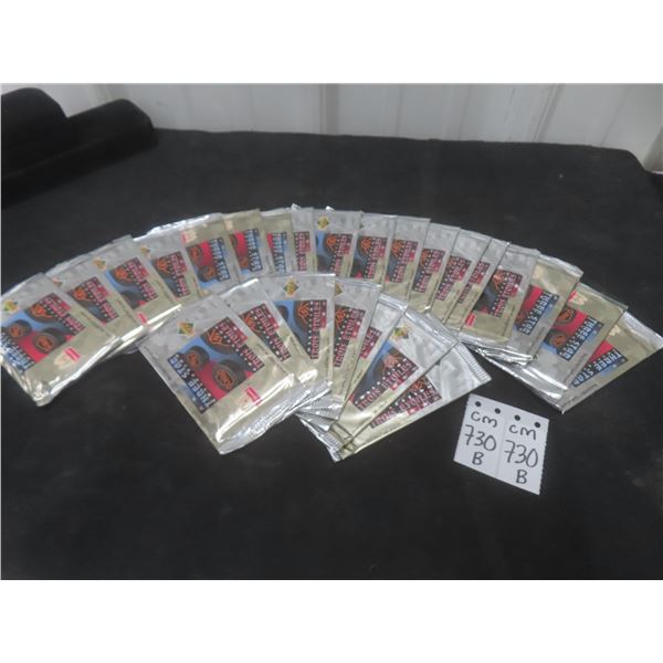 25 Upper Deck McDonalds Three Star Hockey Packs