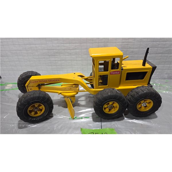 Tonka 1970's 17" Road Grader