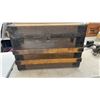 Image 4 : Antique Flat-Top Steamer Trunk with Oak Slats, Metal Hardware & Inside Tray, 20 x 28 x 19