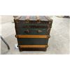 Image 4 : Antique Flat-Top Steamer Trunk 23 x 34 x 19 with Wood Slats and Brass Hardware