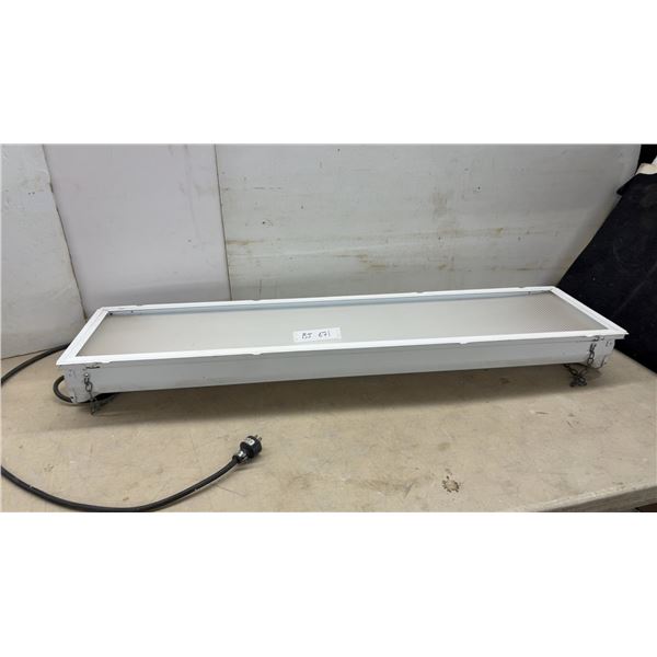 4ft Fluorescent Light Fixture with Prismatic Lens Cover, Chains, and 3-Prong Plug