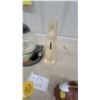 Image 6 : Mallard Duck Gumball Dispenser, Vivtage Rabbit Bank Figurine, and Smokey Bear Figure