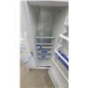 Image 6 : Kenmore Side-By-Side Refrigerator with Ice and Water Dispenser, White 66 x 33 x 30"