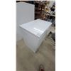 Image 3 : Master Chef White Chest Freezer, Approximately 5 Cu Ft Capacity, Top-Opening Lid with Handle 33.6 x
