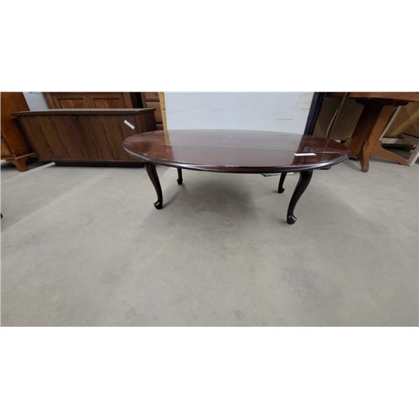 Queen Anne Style Mahogany Drop-Leaf Oval Coffee Table with Cabriole Legs 16 x 18 x 48" and Extended