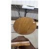 Image 2 : Oak Oval Dining Table with 2 Extension Leaves and 4 Turned Legs 30" Hgt.48" Diameter and