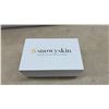 Image 4 : Snowyskin Advanced IPL Hair Removal Handset with Power Adapter, Safety Glasses & Razor