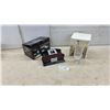 Image 1 : Lifestyle Studios Automatic Card Shuffler & Fifth Avenue Crystal Goblets Set of 4