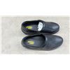 Image 4 : Shoes for Crews Black Slip-On Work Shoes, Slip & Oil Resistant Soles Size 9